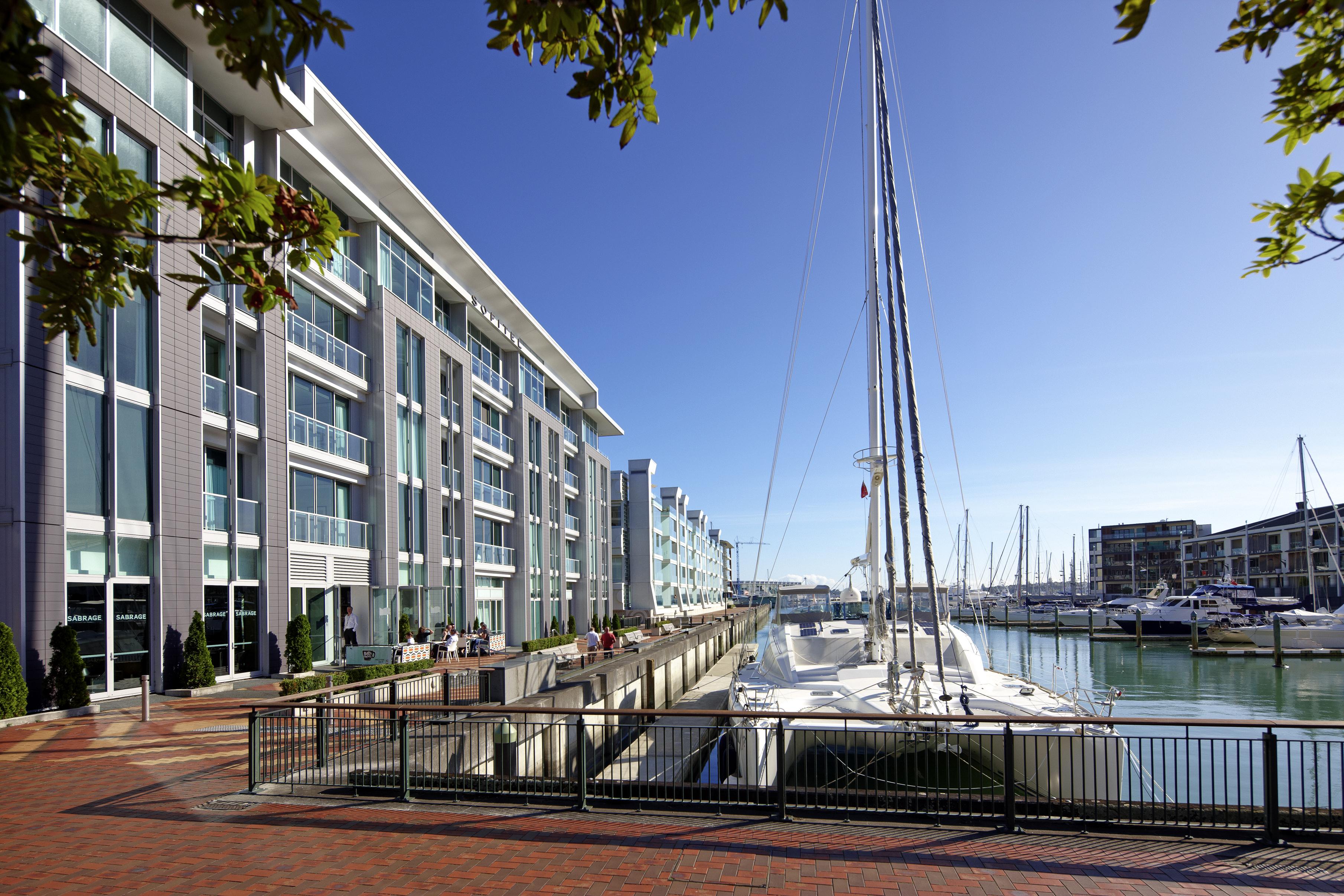 Отель Sofitel Auckland Viaduct Harbour Экстерьер фото